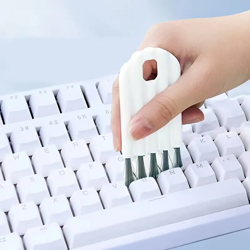 Laptop Accessories Cleaning Kit - ชุดแปรงทำความสะอาดคีย์บอร์ด 4 ชิ้น, ชุดทำความสะอาดอุปกรณ์อิเล็กทรอนิกส์อเนกประสงค์, แปรงกำจัดฝุ่นหูฟังแบบพกพา, เครื่องมือทำความสะอาดอเนกประสงค์สำหรับคีย์บอร์ด,